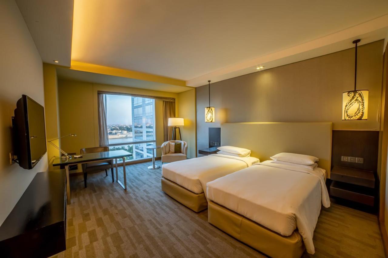 Club Twin Room - Club Access & One-way Complimentary Airport transfer | 15% discount on Spa & 20% discount on F&B (Till 31st Oct)